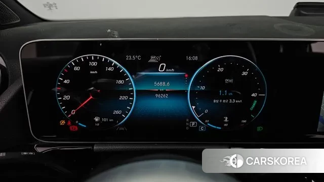 Mercedes-Benz GLA - Class H247 id 3282856 из Кореи 18