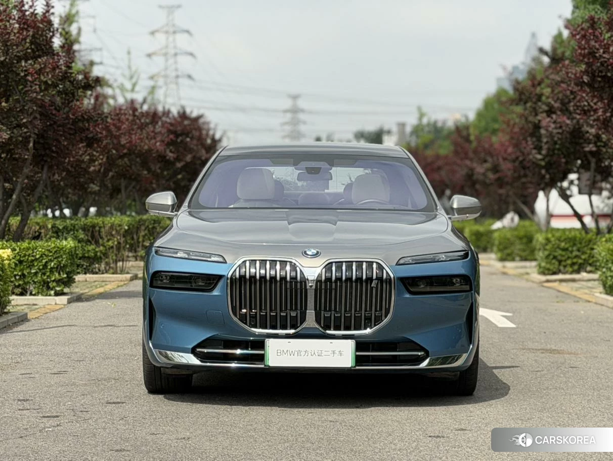 BMW i7 id 4515260 из Китая 10