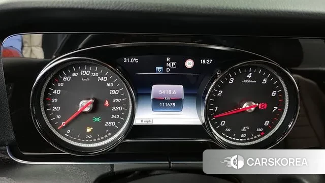 Mercedes-Benz E-Class W213 id 3045718 из Кореи 18