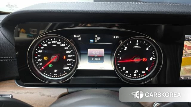 Mercedes-Benz E-Class W213 id 4614687 из Кореи 18