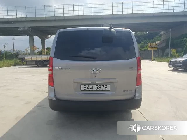Hyundai The New Grand Starex id 3084907 из Кореи 16