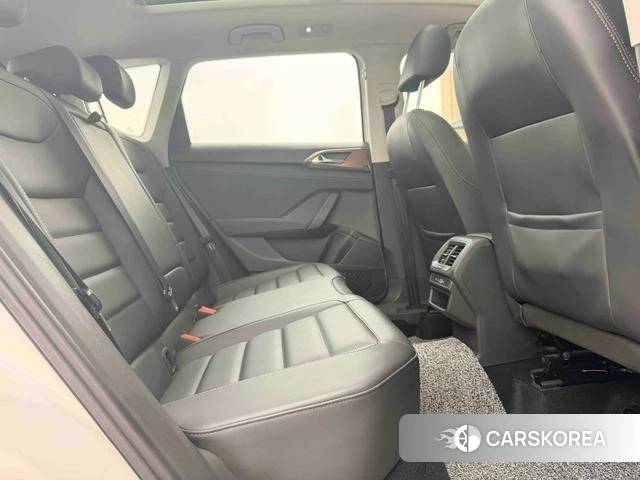Volkswagen Tuyue id 4298490 из Китая 27