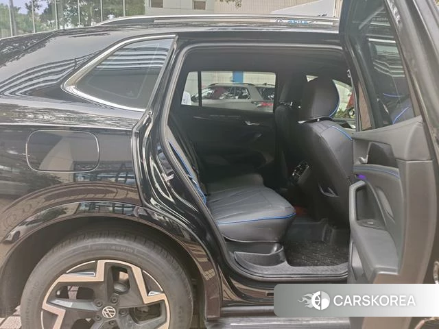 Volkswagen Tiguan L id 4261472 из Китая 11