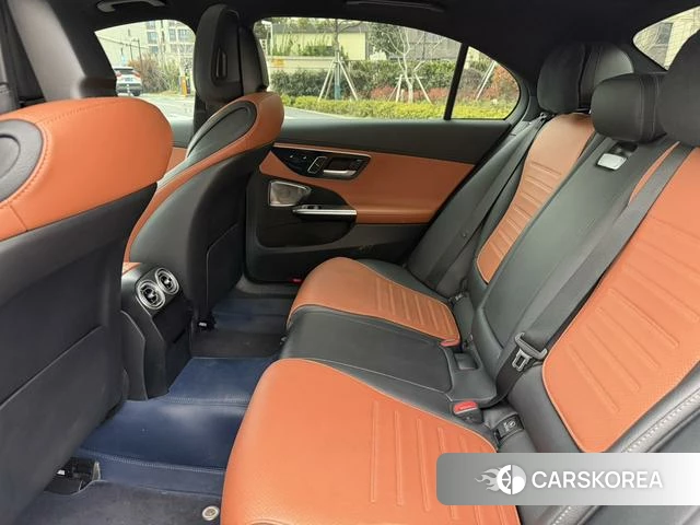 Mercedes-Benz Class C id 4277657 из Китая 8