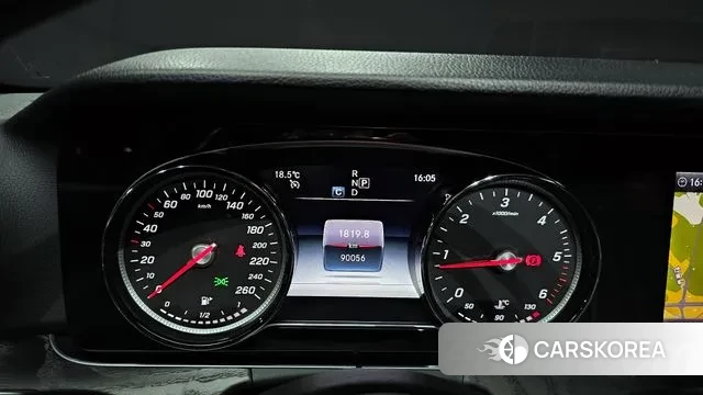 Mercedes-Benz E-Class W213 id 3535880 из Кореи 18