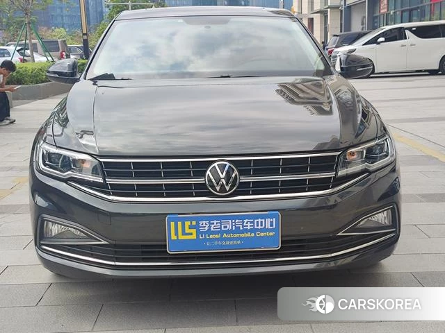 Volkswagen Bora id 4299765 из Китая 8