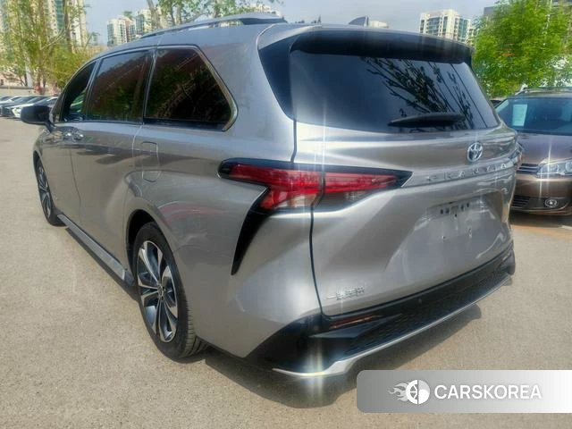 Toyota Grevia id 4258445 из Китая 28