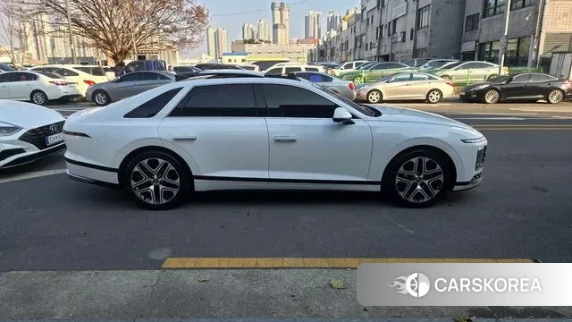 Hyundai Grandeur Hybrid (GN7) id 3522880 из Кореи 18