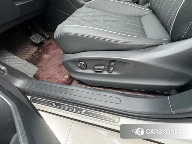 Volkswagen Tiguan L id 4333160 из Китая 10