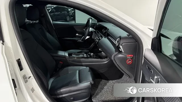 Mercedes-Benz A-Class W177 id 3294533 из Кореи 18