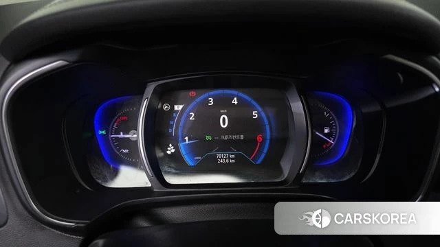 Renault Korea (Samsung) The New QM6 id 4384316 из Кореи 38