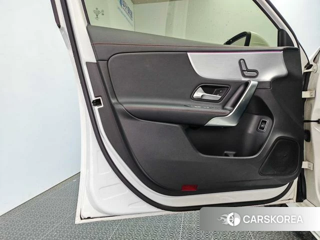 Mercedes-Benz Class A id 3890653 из Китая 20