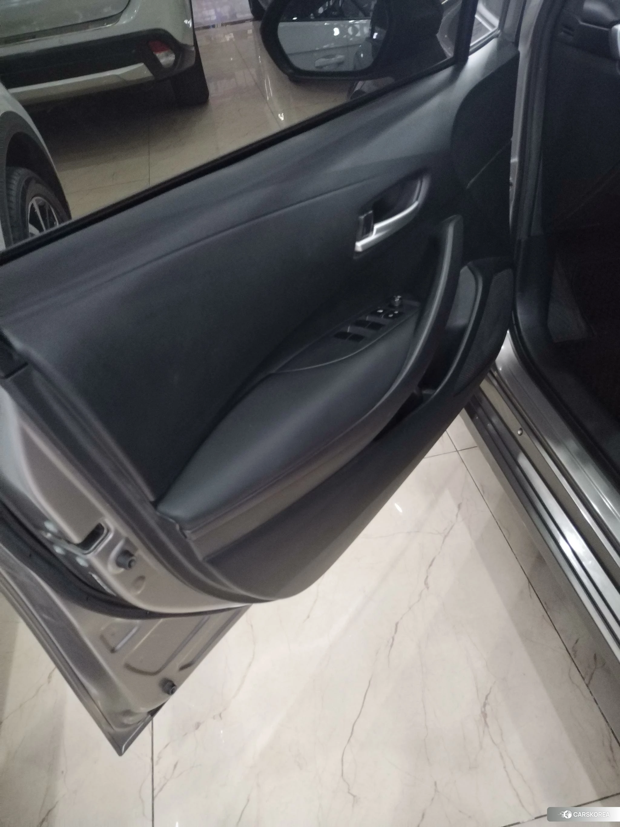 Toyota Corolla id 4455602 из Китая 17
