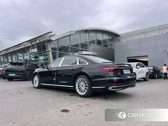 Audi A8 id 3908599 из Китая 8