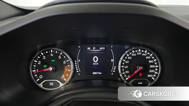 Jeep Renegade id 4675779 из Кореи 30