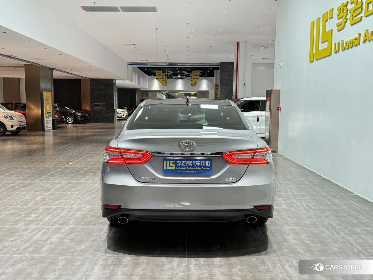 Toyota Camry id 4468132 из Китая 28
