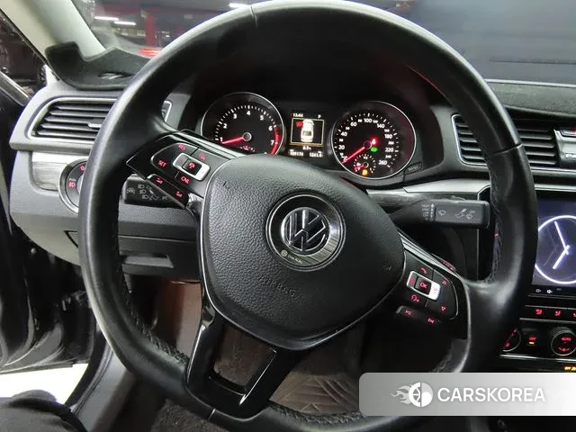 Volkswagen The New Passat id 3474696 из Кореи 18