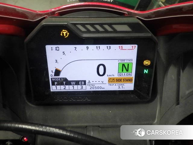 Проданный Honda CBR600RR id 4184736 из Японии, фото 32