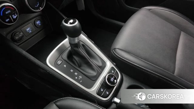 Hyundai Venue id 3844958 из Кореи 18