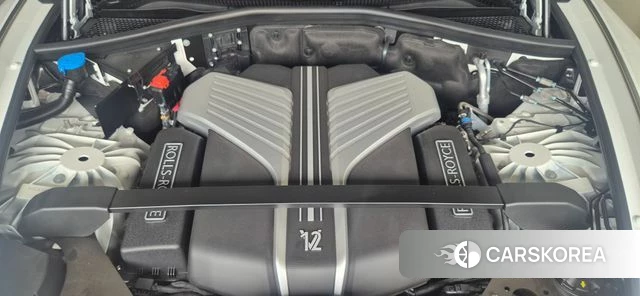 Rolls-Royce Phantom id 4729788 из Кореи 18
