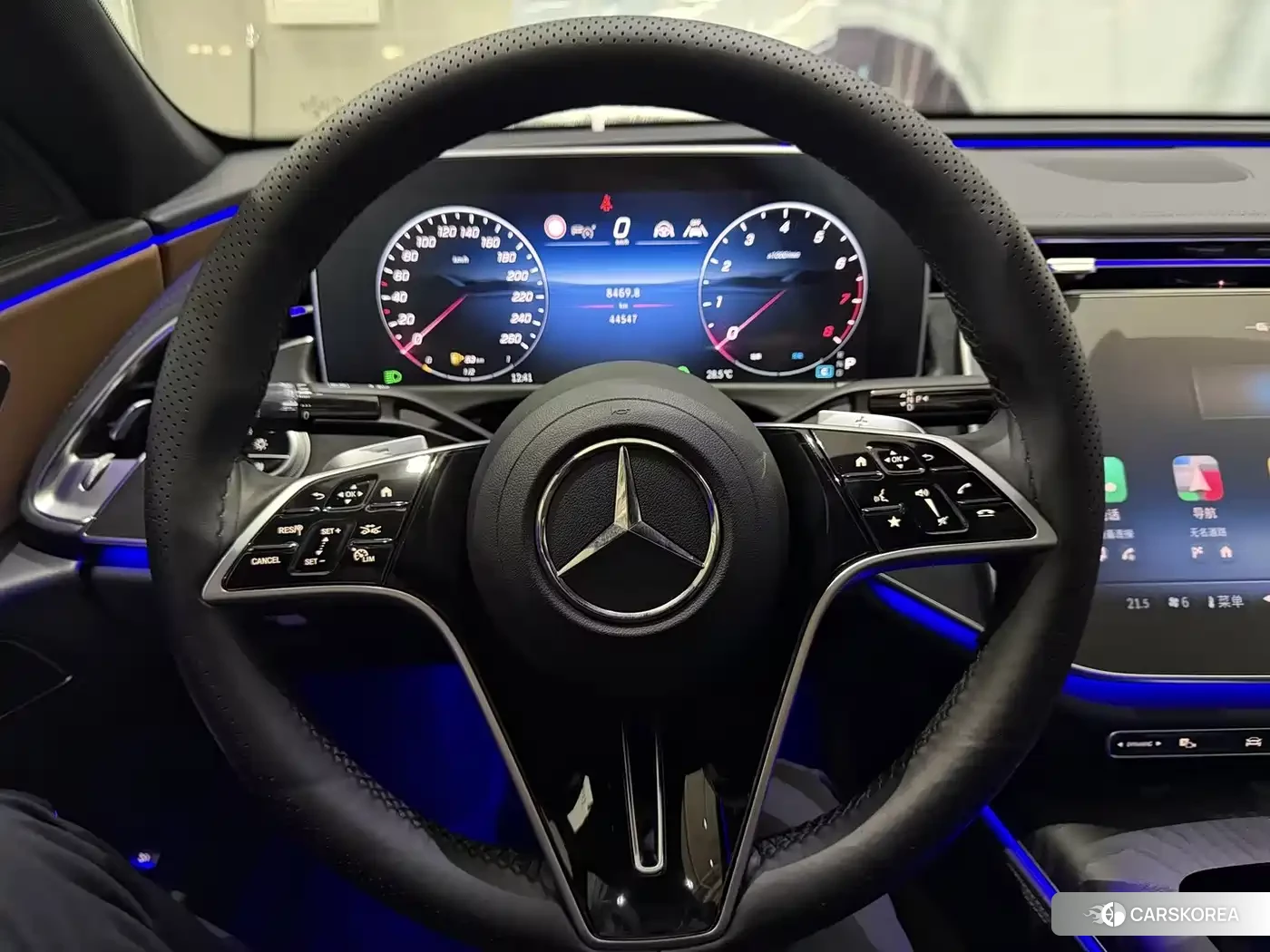 Mercedes-Benz E-Class id 4577535 из Китая 14
