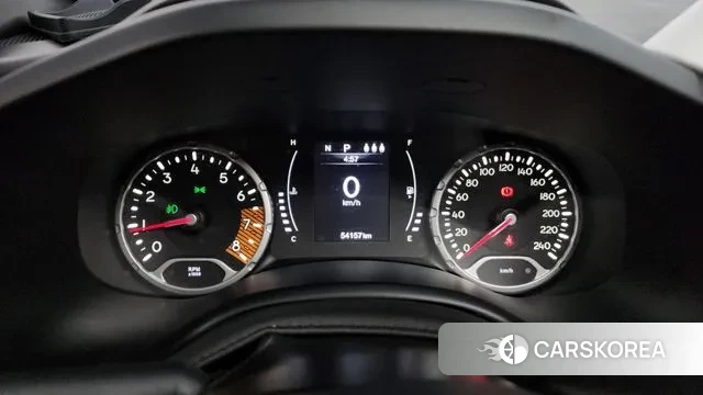 Jeep Renegade id 3736113 из Кореи 18