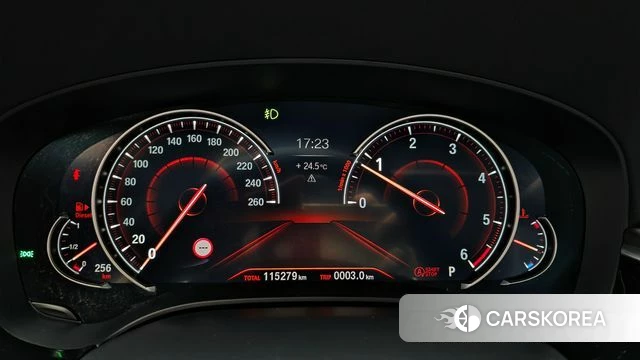 BMW 5 Series (G30) id 4430448 из Кореи 29
