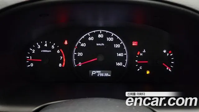 Hyundai The New Grand Starex id 2491354 из Кореи 18