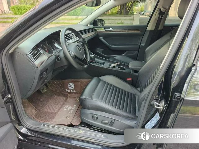 Volkswagen Magotan id 4235865 из Китая 8