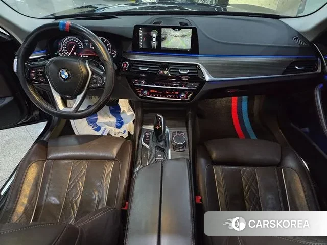 BMW 5 Series (G30) id 3288699 из Кореи 18