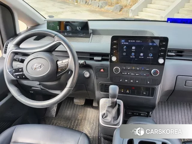 Hyundai Staria id 3734901 из Кореи 8