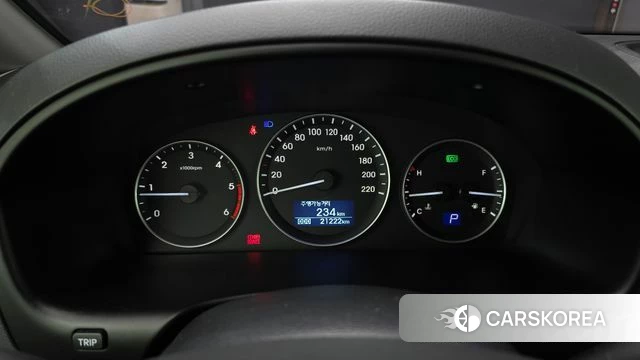 Hyundai The New Grand Starex id 4574176 из Кореи 29