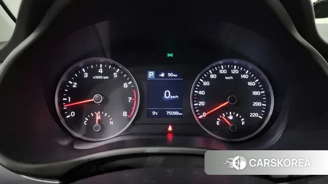 Kia Stonic id 3464579 из Кореи 18