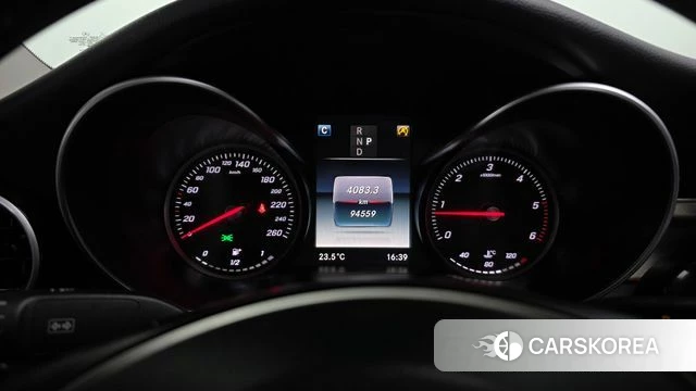 Mercedes-Benz C-Class W205 id 4325953 из Кореи 29