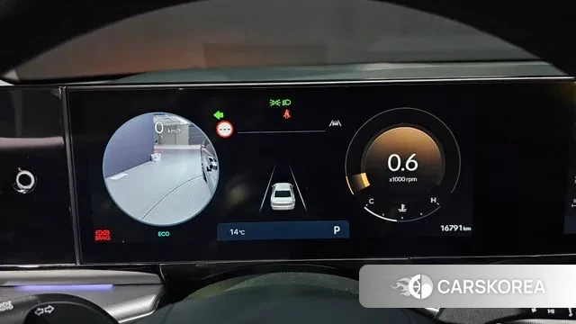 Hyundai Grandeur (GN7) id 3353475 из Кореи 18