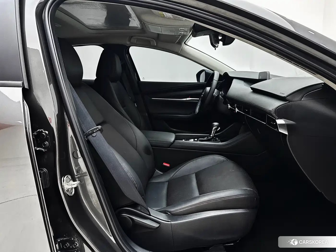 Mazda 3 id 4553758 из Китая 22