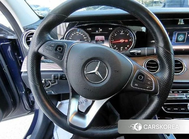 Mercedes-Benz E-Class W213 id 4626470 из Кореи 18