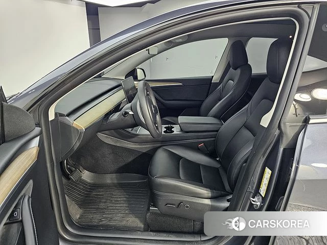 Tesla Model Y id 4691760 из Кореи 18