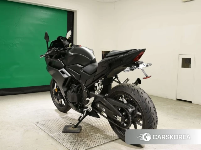 Проданный Honda CBR400R id 4328192 из Японии, фото 8