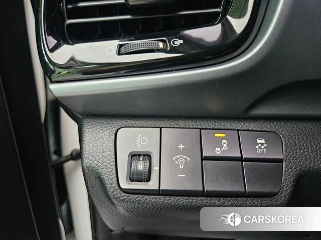 Kia Stonic id 4772651 из Кореи 18