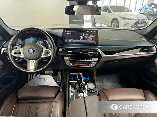 BMW 5 Series (G30) id 3892790 из Кореи 18