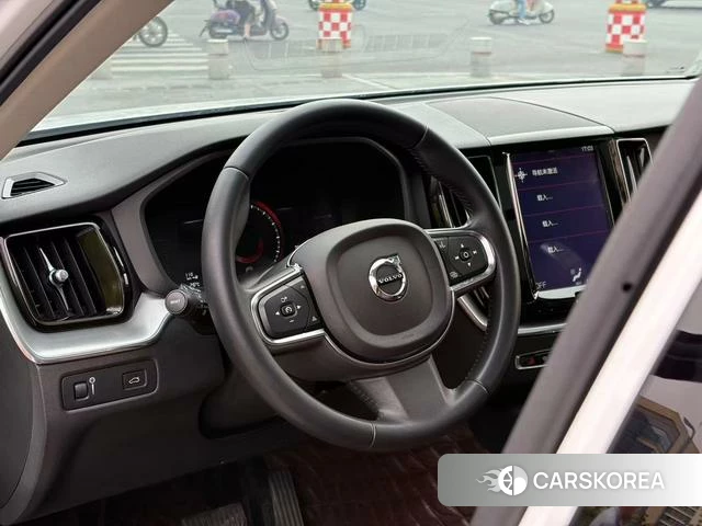 Volvo XC60 id 4215039 из Китая 8