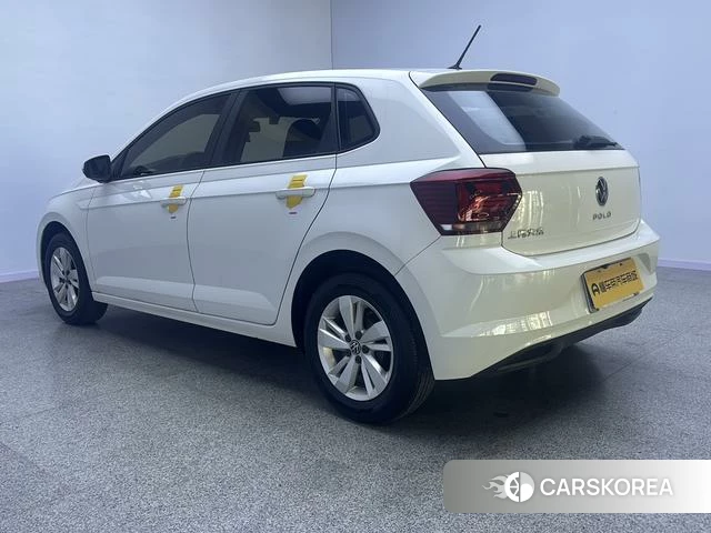 Volkswagen Polo id 4265301 из Китая 18