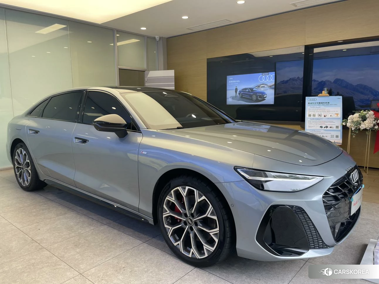 Audi A6L id 4492916 из Китая 17