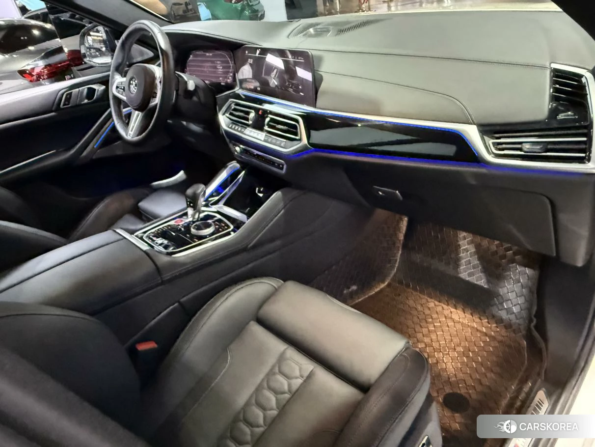 BMW X6 M id 4492978 из Китая 8