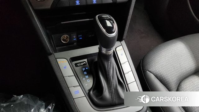 Hyundai Avante AD id 3834878 из Кореи 18