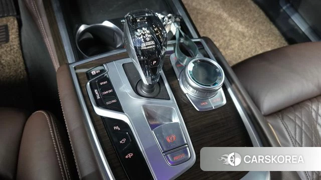 BMW 7 Series (G11) id 4490051 из Кореи 32