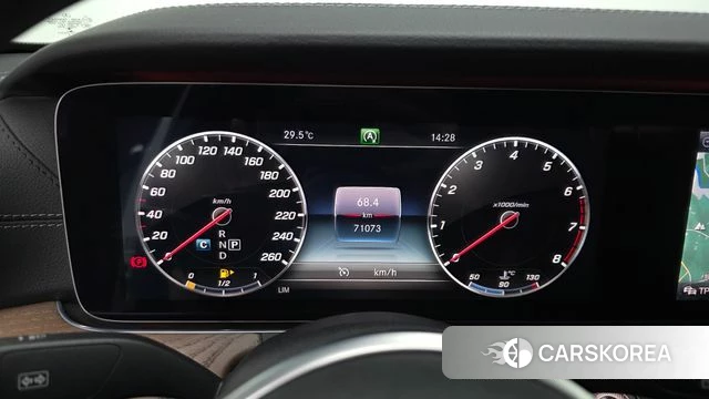 Mercedes-Benz E-Class W213 id 4536338 из Кореи 33