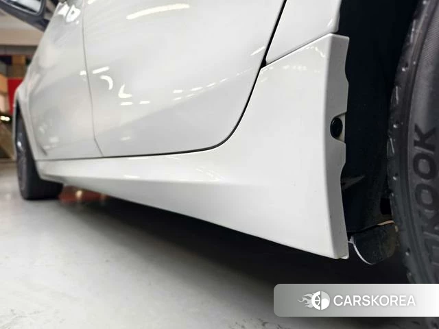 BMW 1 series id 4336289 из Китая 37