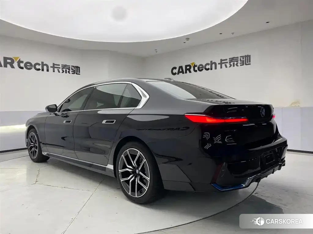 BMW 7 series id 4539099 из Китая 27